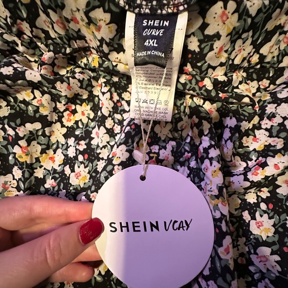 SHEIN A-Symmetrical Floral Skirt NWT 4XL - Picture 5 of 5